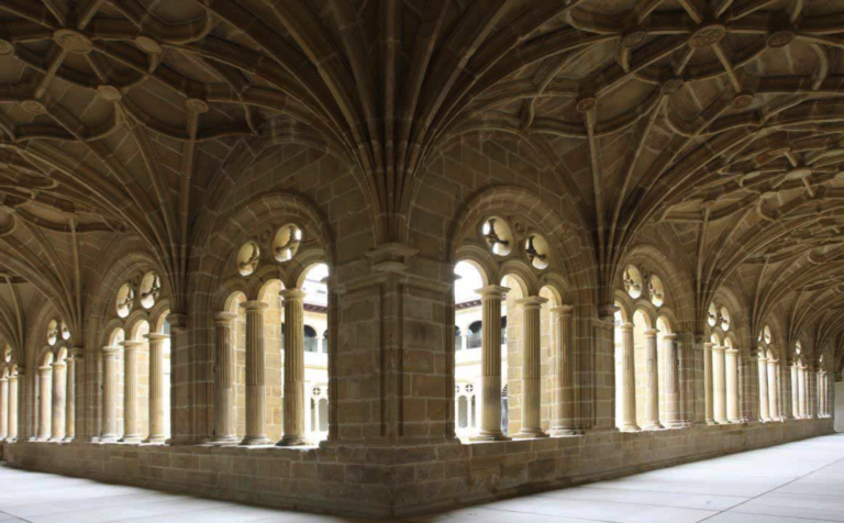 Interior del Museo San Telmo en San Sebastián